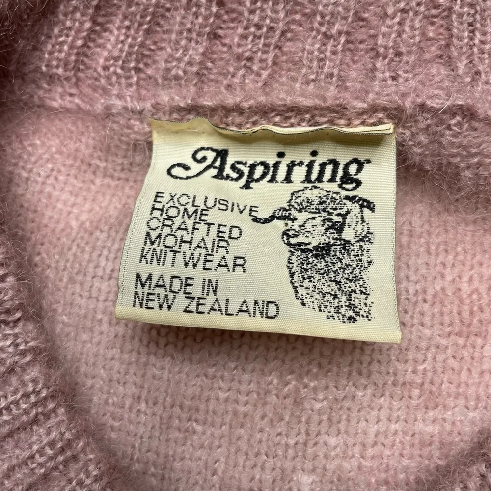 Vintage 80s Aspiring New Zealand Mohair Pullover Argyle Sweater Rapaki Mahana L